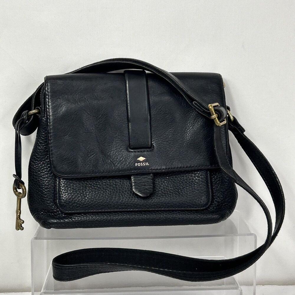 Fossil Kinley Small Leather Crossbody Bag Black Key Charm Flap Purse Y2K